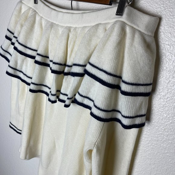 Frame | Ruffle One Shoulder Wool Blend Sweater - Picture 3 of 6